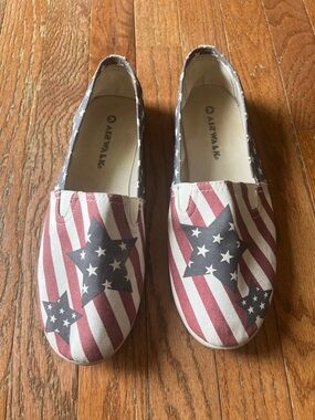 Airwalk Canvas Slip-On boat shoes - Red, White & Blue Star Print